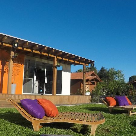 Container Guesthouse - 2 Урубісі Екстер'єр фото