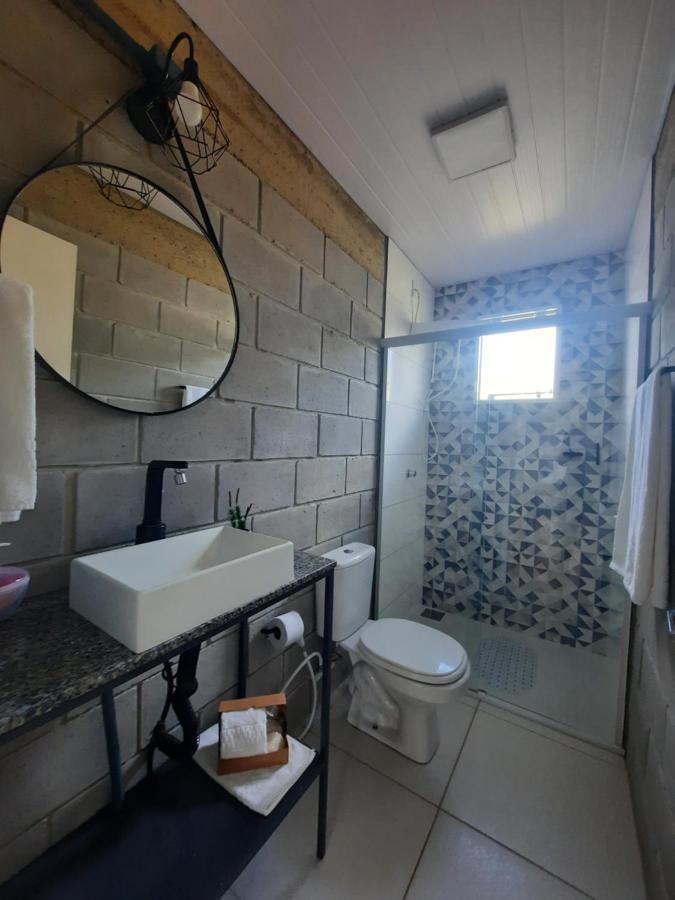 Container Guesthouse - 2 Урубісі Екстер'єр фото