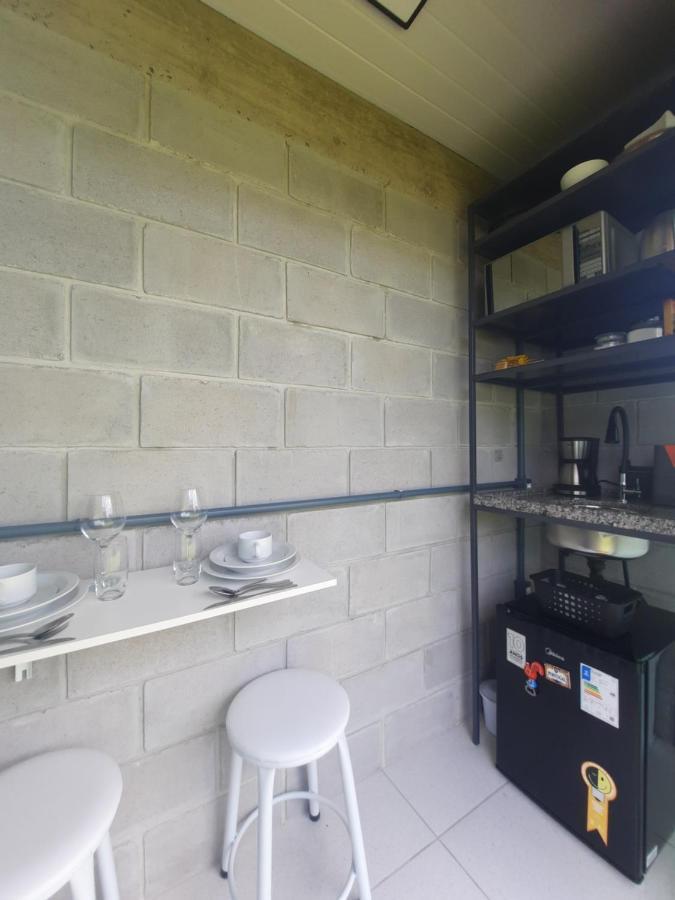 Container Guesthouse - 2 Урубісі Екстер'єр фото